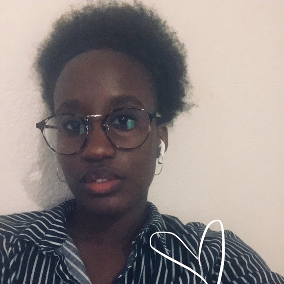 Meet your Posher, Noella - Picture 1 of 1